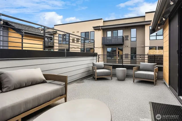 $1,099,000 | 13365 (site31) Ne 175th Place, Woodinville, WA 98072