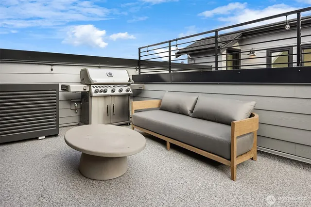 $1,099,000 | 13365 (site31) Ne 175th Place, Woodinville, WA 98072