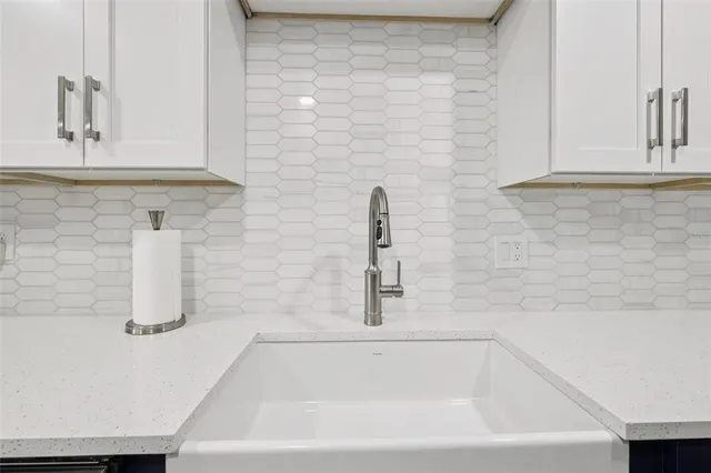 $220,000 | 4471 Vieux Carre Circle, Unit 4471, Tampa, FL 33613