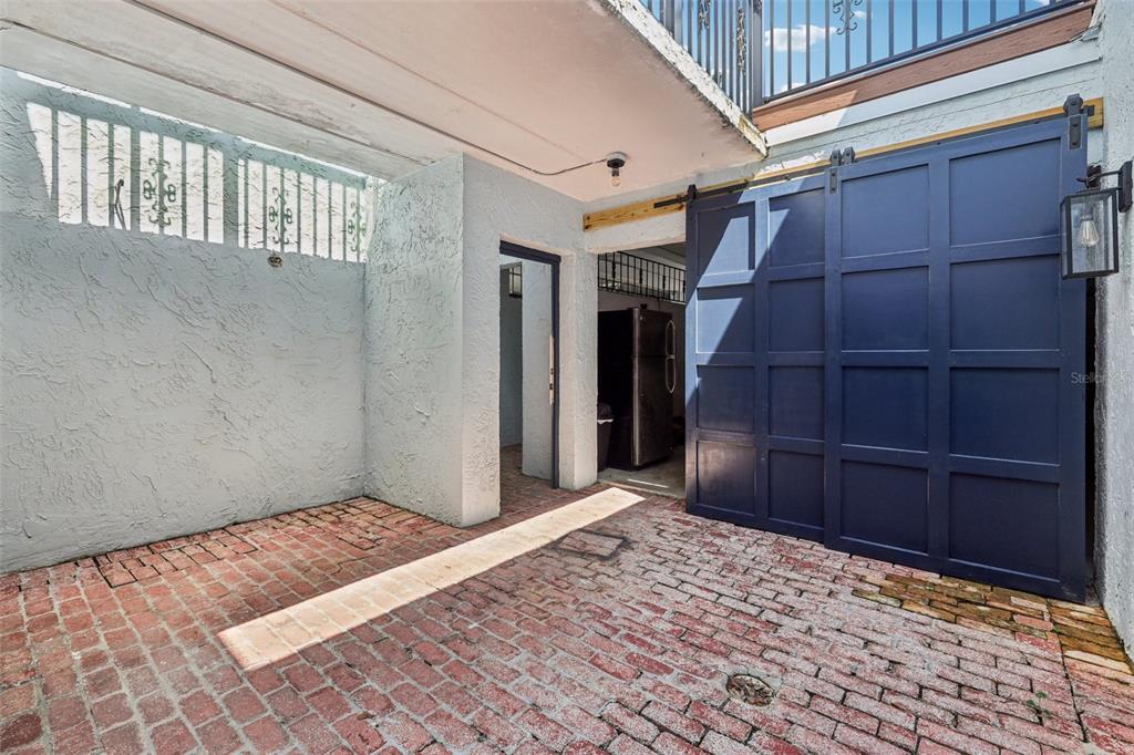 4471 Vieux Carre Circle, Unit 4471 Tampa, FL 33613 - Photo 41 of 58 a view of an empty room