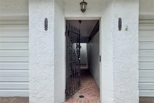 $220,000 | 4471 Vieux Carre Circle, Unit 4471, Tampa, FL 33613