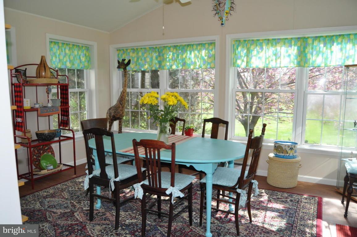 1833 Habecker Road Columbia, PA 17512 - Photo 10 of 20 Gallery Image 10
