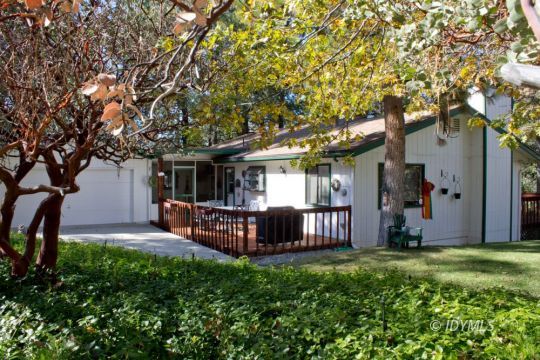 53395 Middleridge Drive Idyllwild, CA 92549 - Photo 4 of 14 SIDE VIEW OF HOME