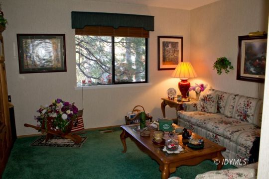 53395 Middleridge Drive Idyllwild, CA 92549 - Photo 7 of 14 GUEST BEDROOM/DEN