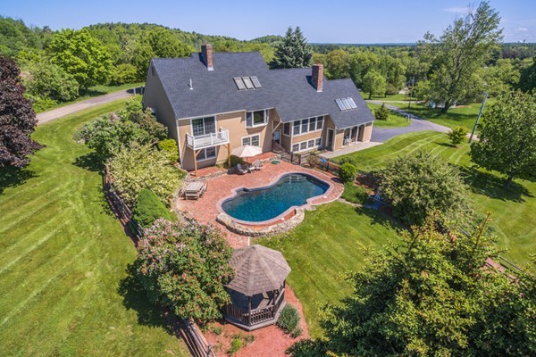 294 Boston Road Groton, MA 01450 - Photo 3 of 30