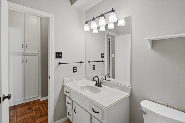 $1,399,000 | 433 Mackhank Road, Boling, TX 77420