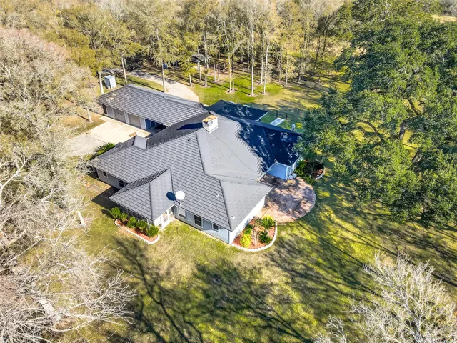 $1,399,000 | 433 Mackhank Road, Boling, TX 77420