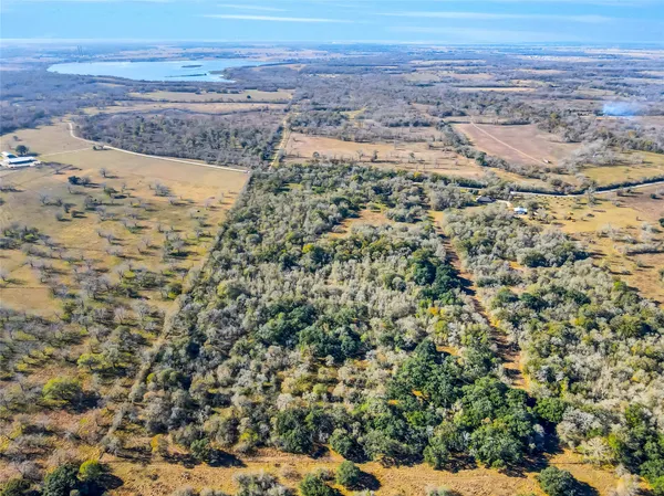 $1,399,000 | 433 Mackhank Road, Boling, TX 77420