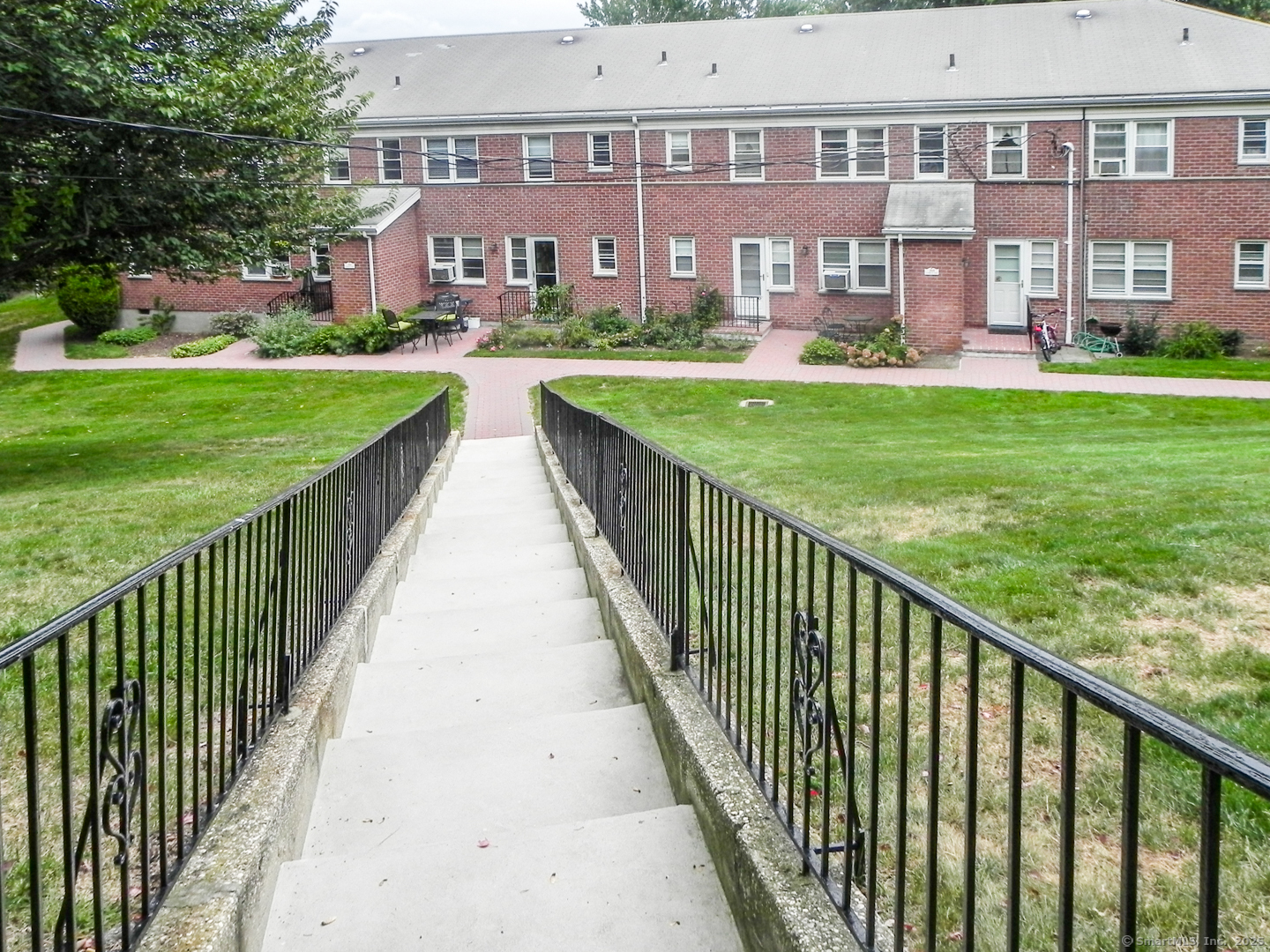 264 Glenbrook Road, Unit 45B Stamford, CT 06906 - Photo 1 of 1