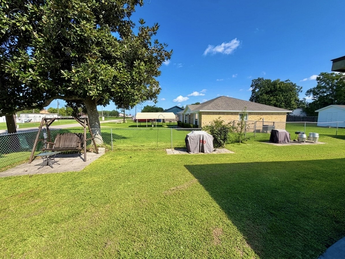 5403 3 Rd Street Danbury, TX 77534 - Photo 17 of 20 Gallery Image 17