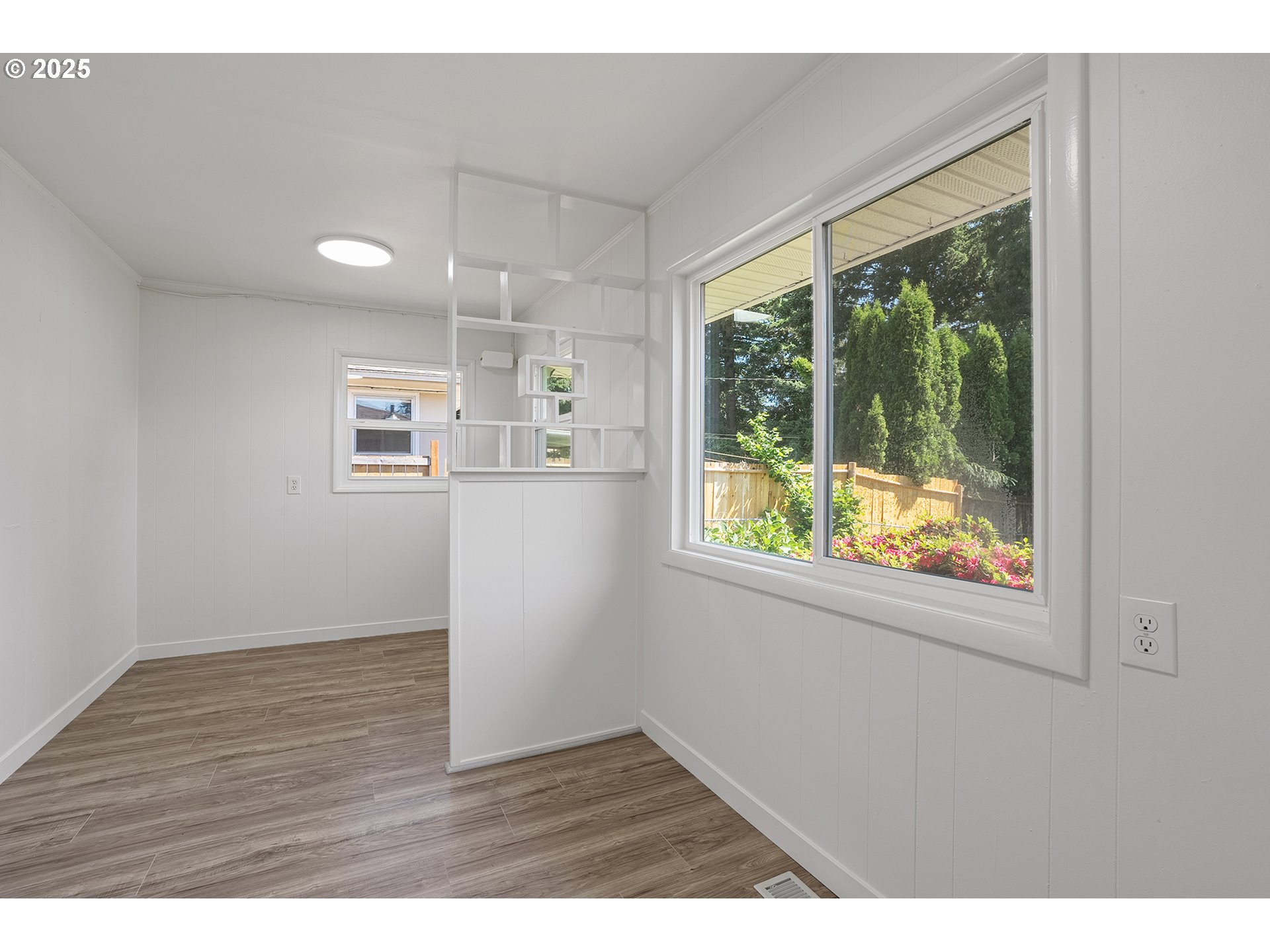 116 Southeast 153rd Avenue Portland, OR 97233 - Photo 18 of 44