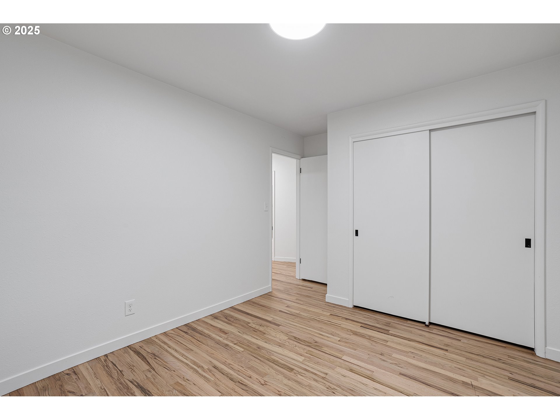 116 Southeast 153rd Avenue Portland, OR 97233 - Photo 25 of 44