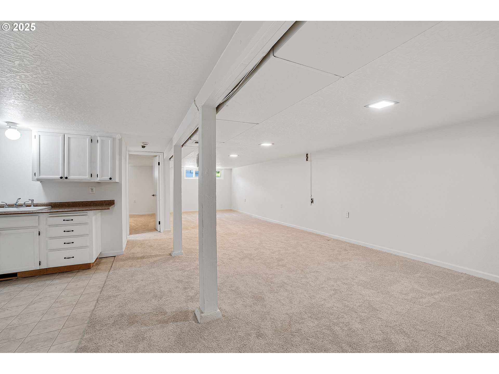 116 Southeast 153rd Avenue Portland, OR 97233 - Photo 28 of 44