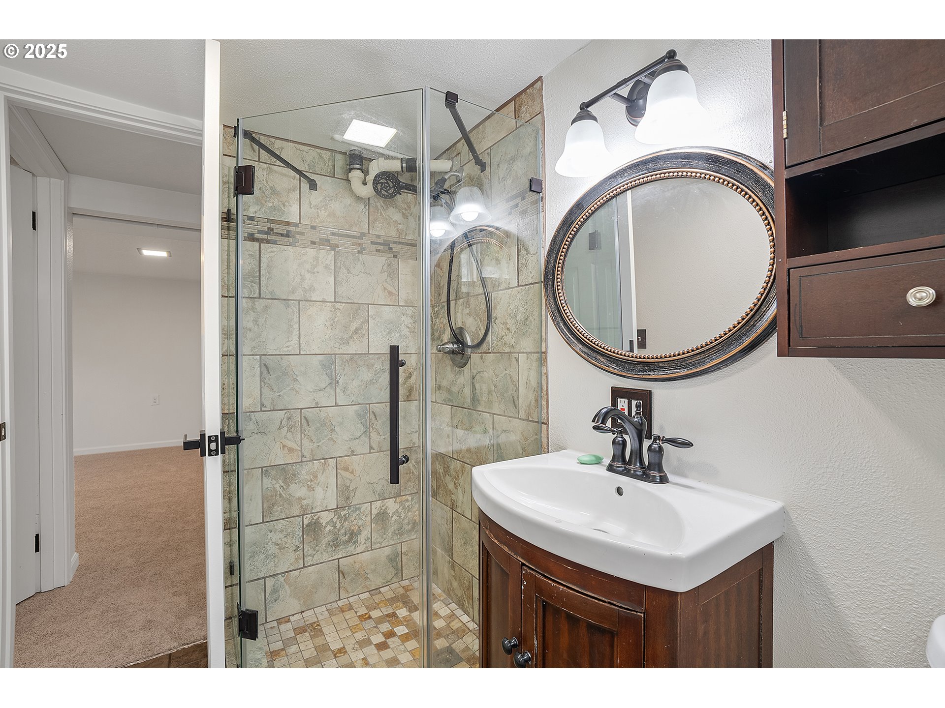 116 Southeast 153rd Avenue Portland, OR 97233 - Photo 36 of 44