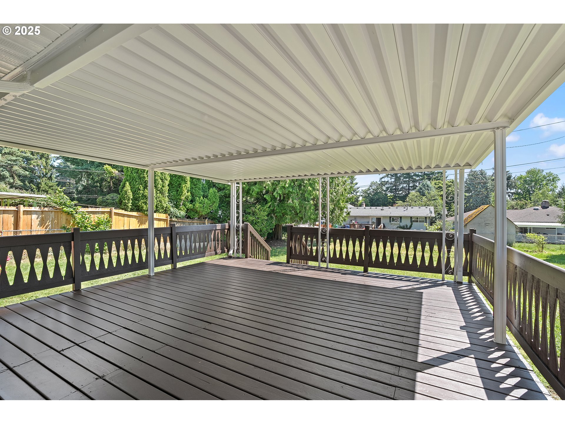 116 Southeast 153rd Avenue Portland, OR 97233 - Photo 40 of 44