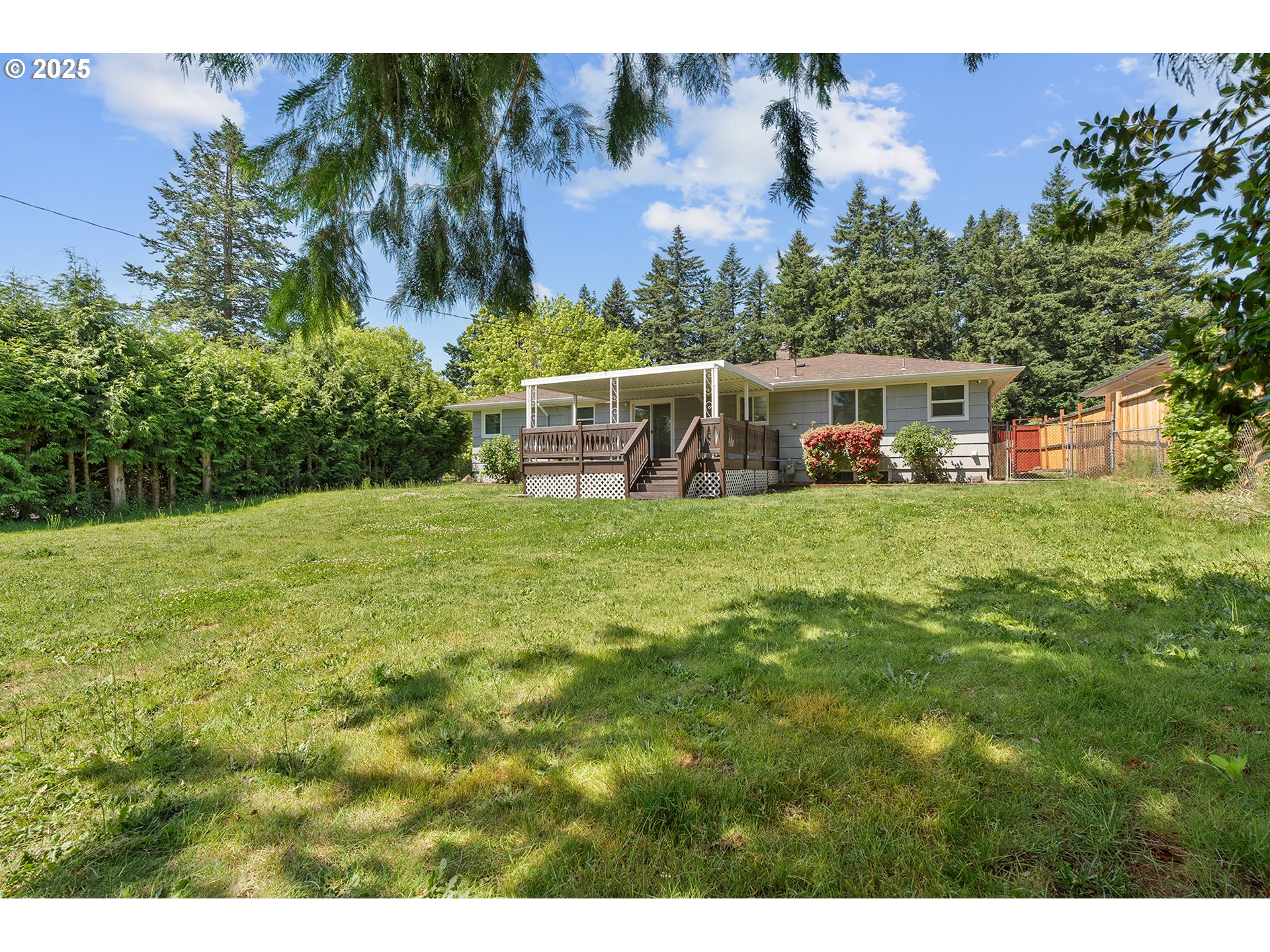 116 Southeast 153rd Avenue Portland, OR 97233 - Photo 43 of 44