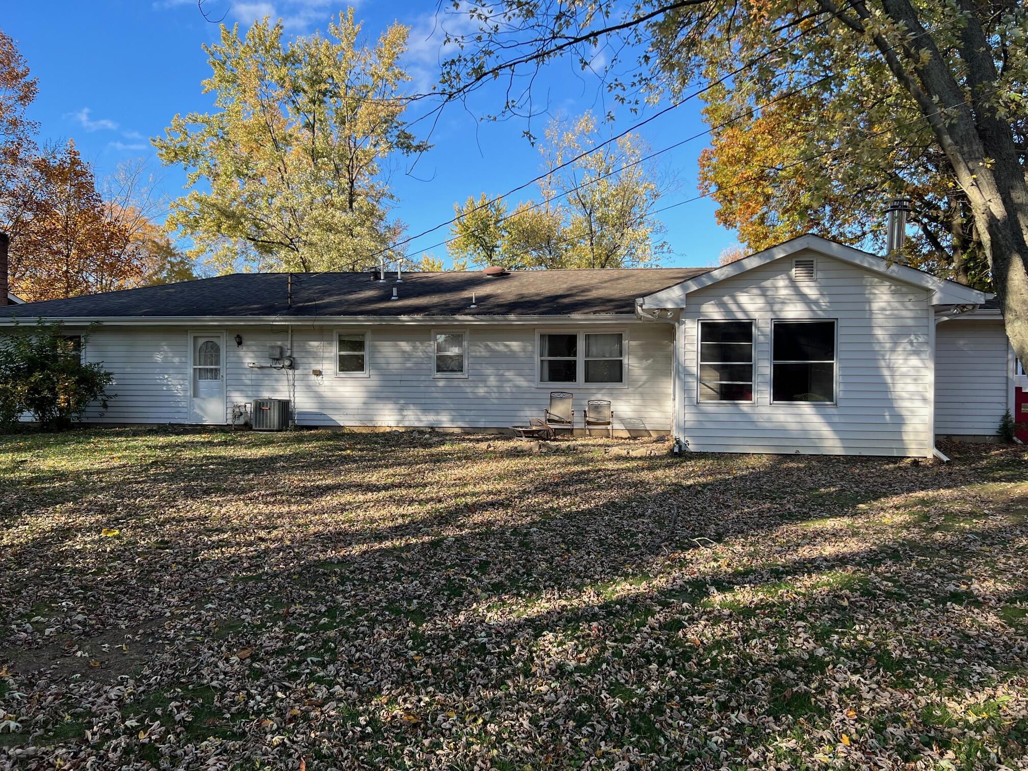 655 Gene Lane Valparaiso, IN 46385 - Photo 19 of 21 a front view of a house with garden