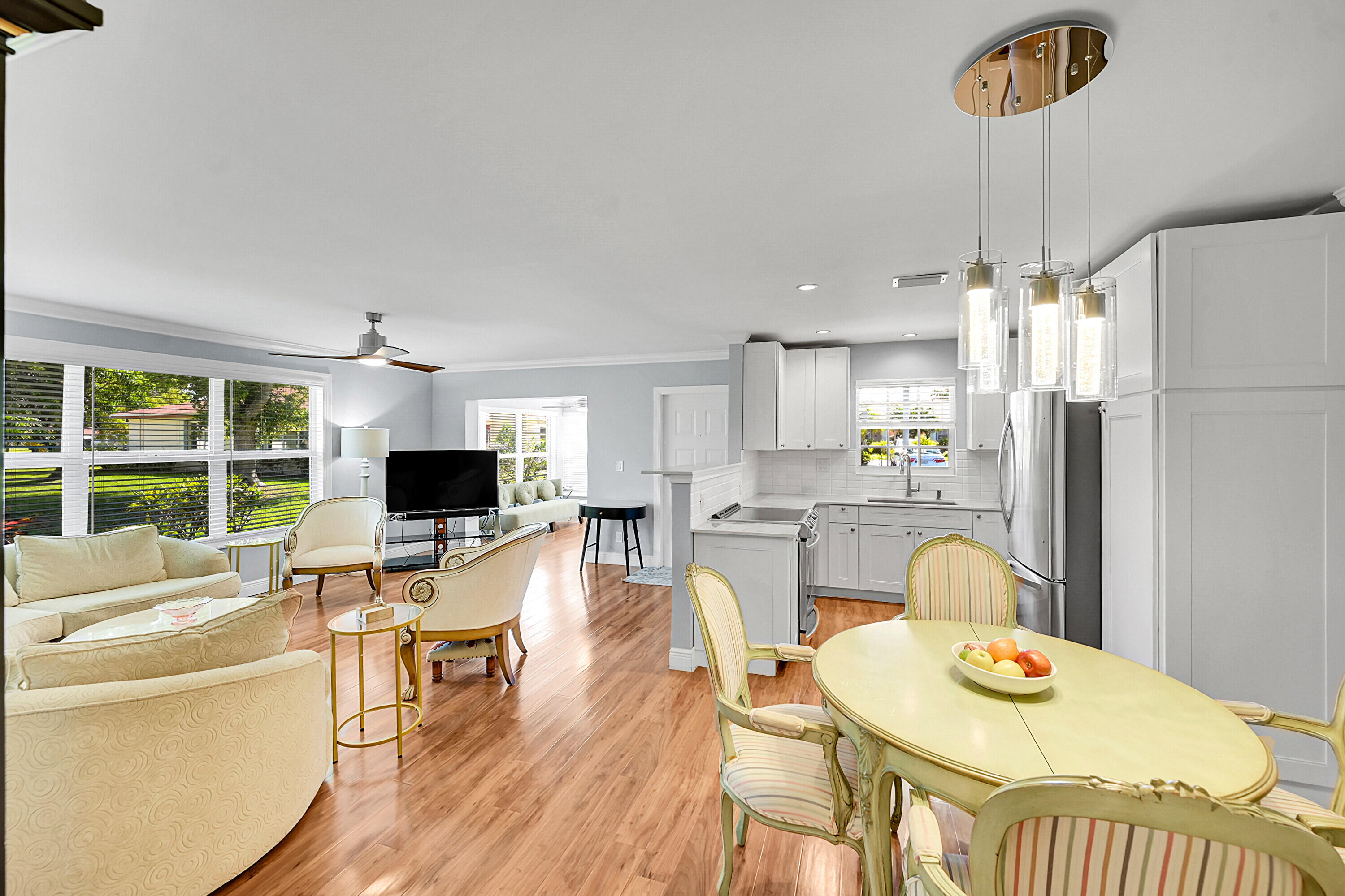 4585 Northwest 3rd Street, Unit D Delray Beach, FL 33445 - Photo 9 of 45 Dining/Kitchen