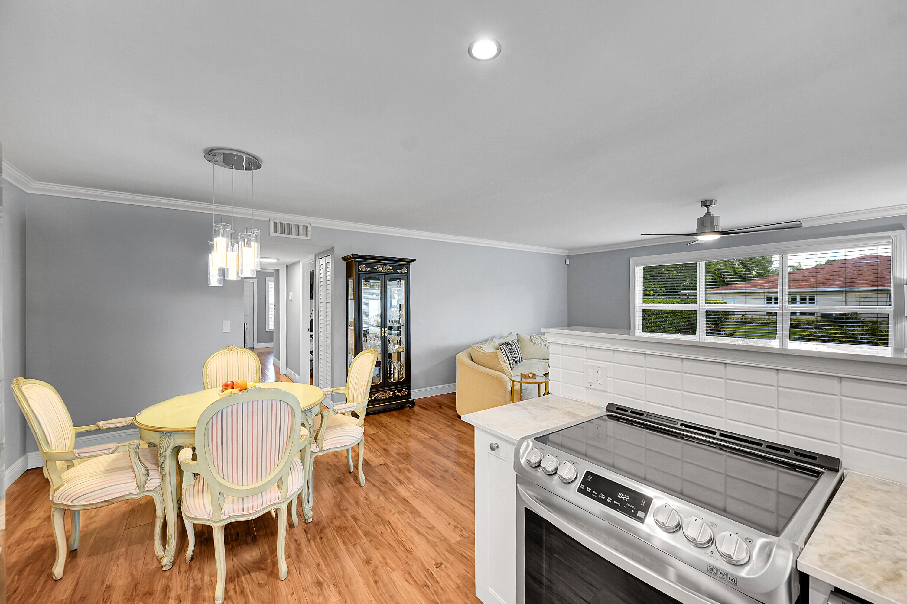 4585 Northwest 3rd Street, Unit D Delray Beach, FL 33445 - Photo 15 of 45 Perfect for Entertaining