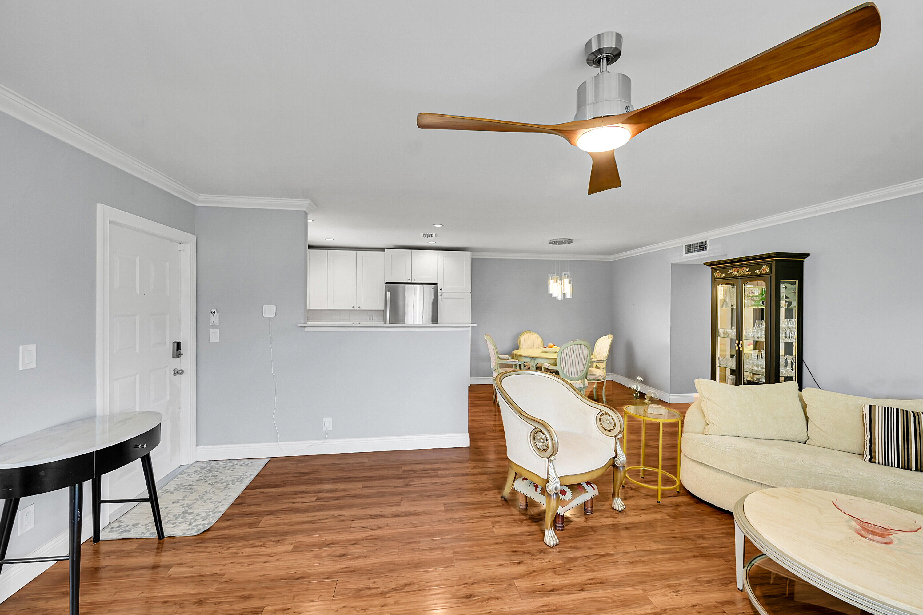 4585 Northwest 3rd Street, Unit D Delray Beach, FL 33445 - Photo 8 of 45 Kitchen Functional & Beautiful