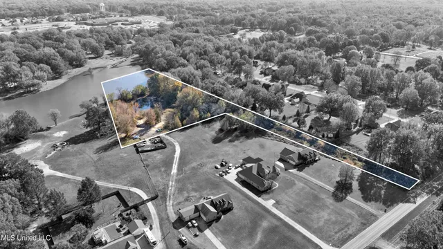 $150,000 | Horn Lake Road, Nesbit, MS 38651