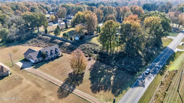 $150,000 | Horn Lake Road, Nesbit, MS 38651