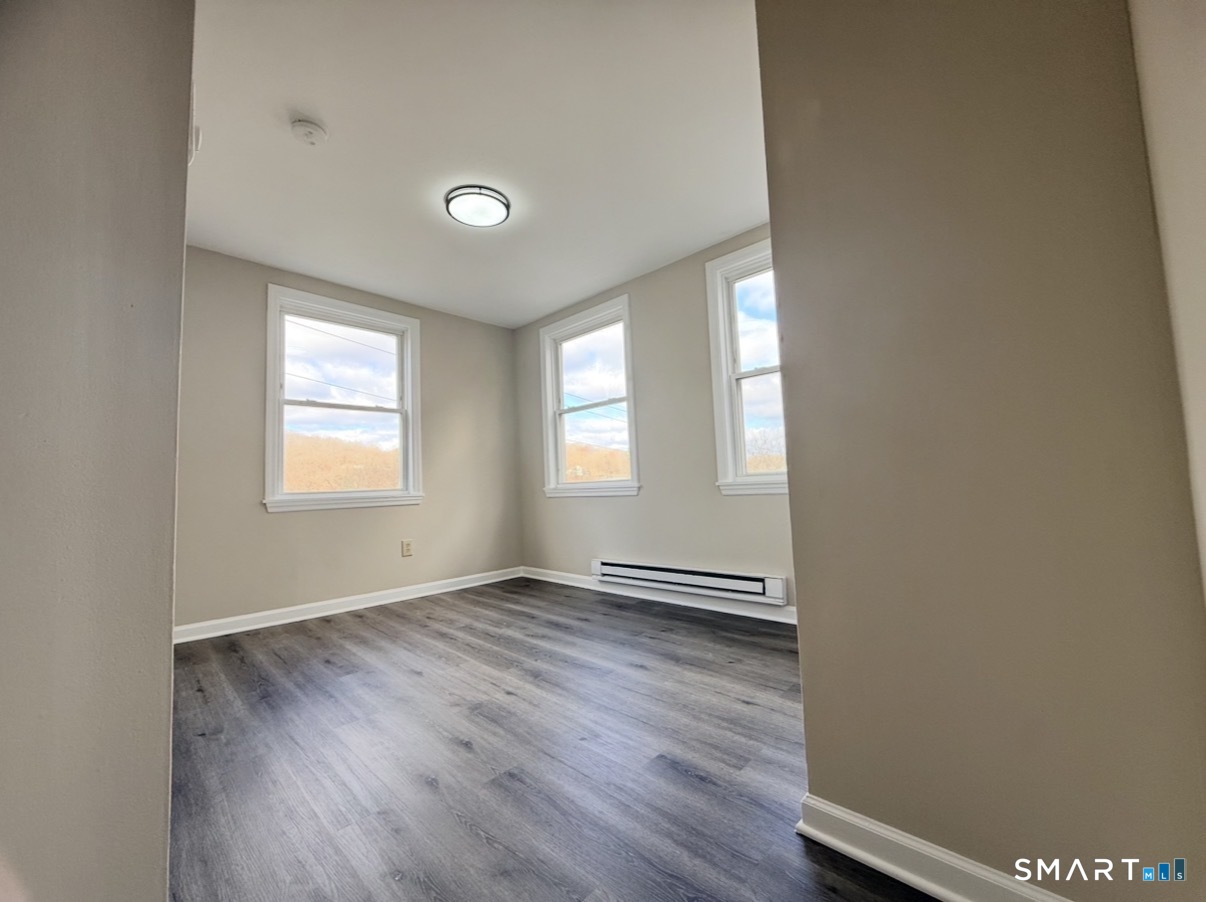 3 Maple Street, Unit 7 Seymour, CT 06483 - Photo 14 of 23