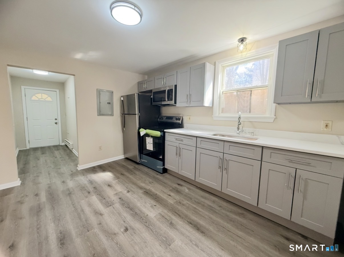 3 Maple Street, Unit 7 Seymour, CT 06483 - Photo 5 of 23