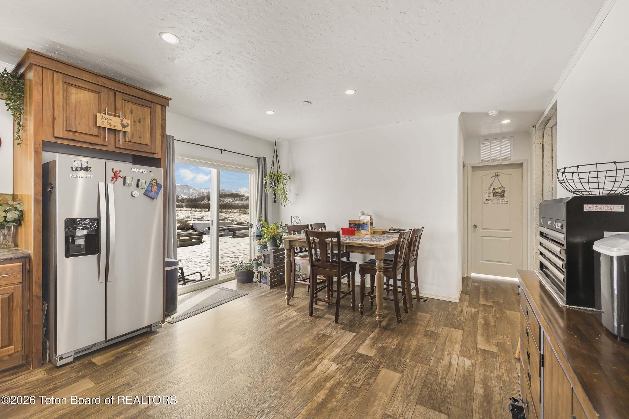 60 Summit Way Thayne, WY 83127 - Photo 17 of 36 11-Large Dining