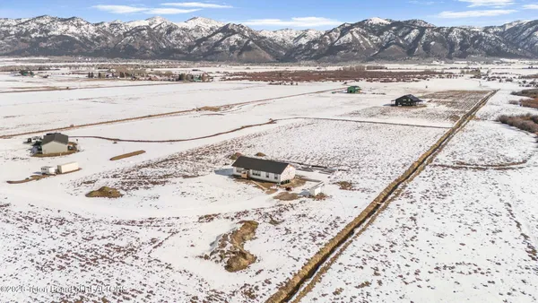 $727,000 | 60 Summit Way, Thayne, WY 83127