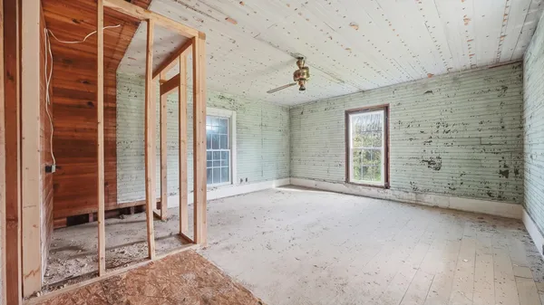 $250,000 | 152 Ridge View Street, Decatur, TN 37322