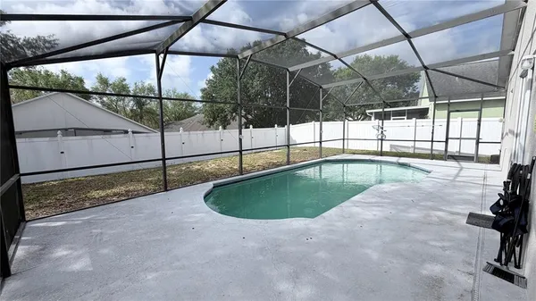 $2,600 | 456 Knollwood Drive, Davenport, FL 33837