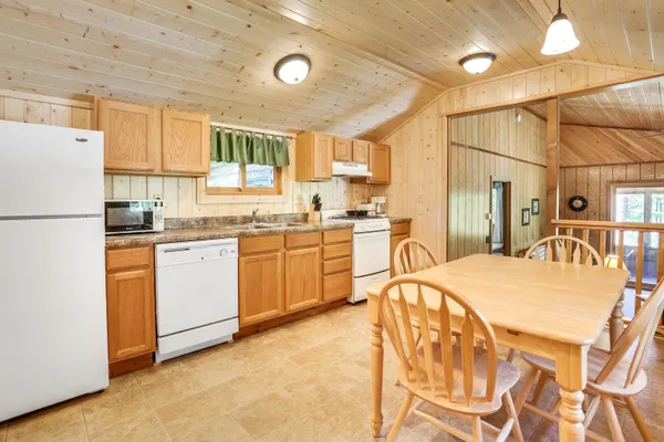 $319,000 | 3784 Fenske Lake Road, Ely, MN 55731