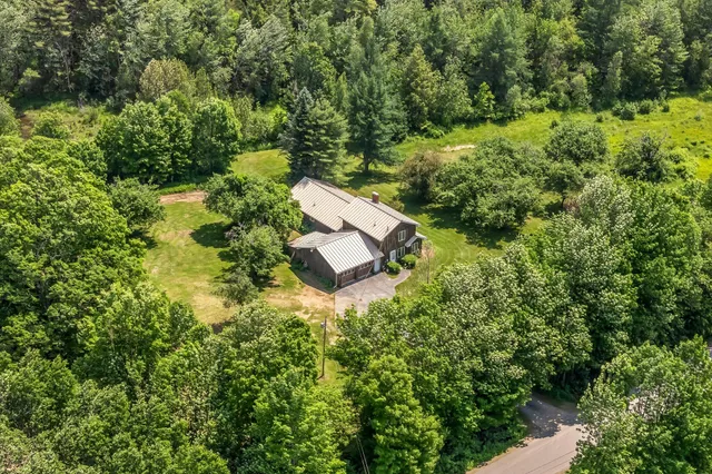 $399,000 | 428 Bean Road, Mount Vernon, ME 04352