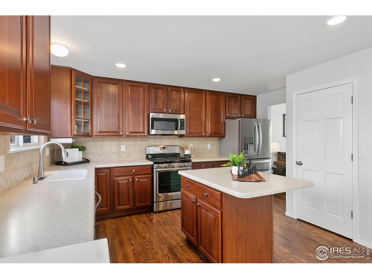 2126 Westchase Road Fort Collins, CO 80528 - Photo 10 of 33 Gallery Image 10