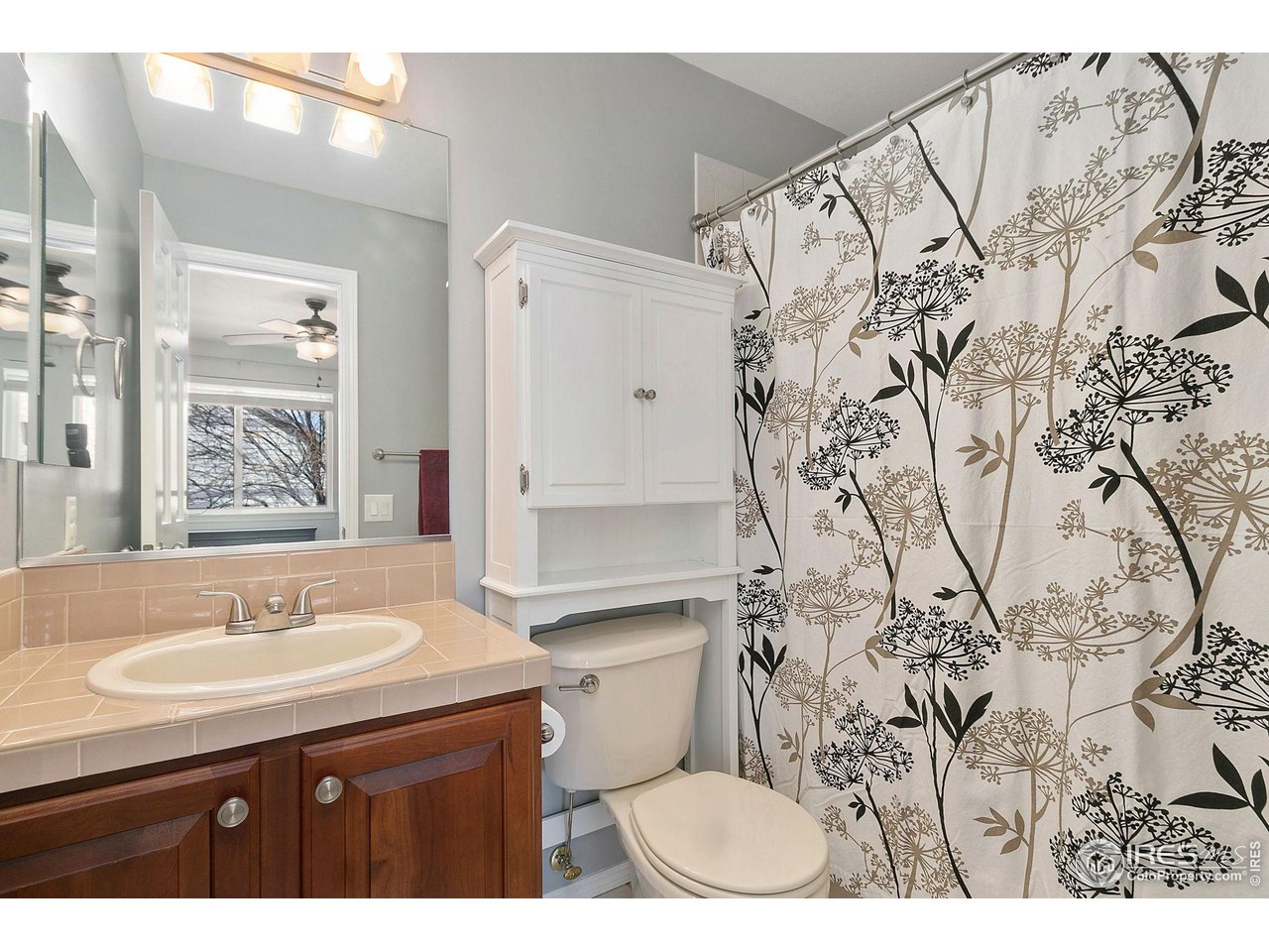 2126 Westchase Road Fort Collins, CO 80528 - Photo 24 of 33 West bedroom en-suite bath