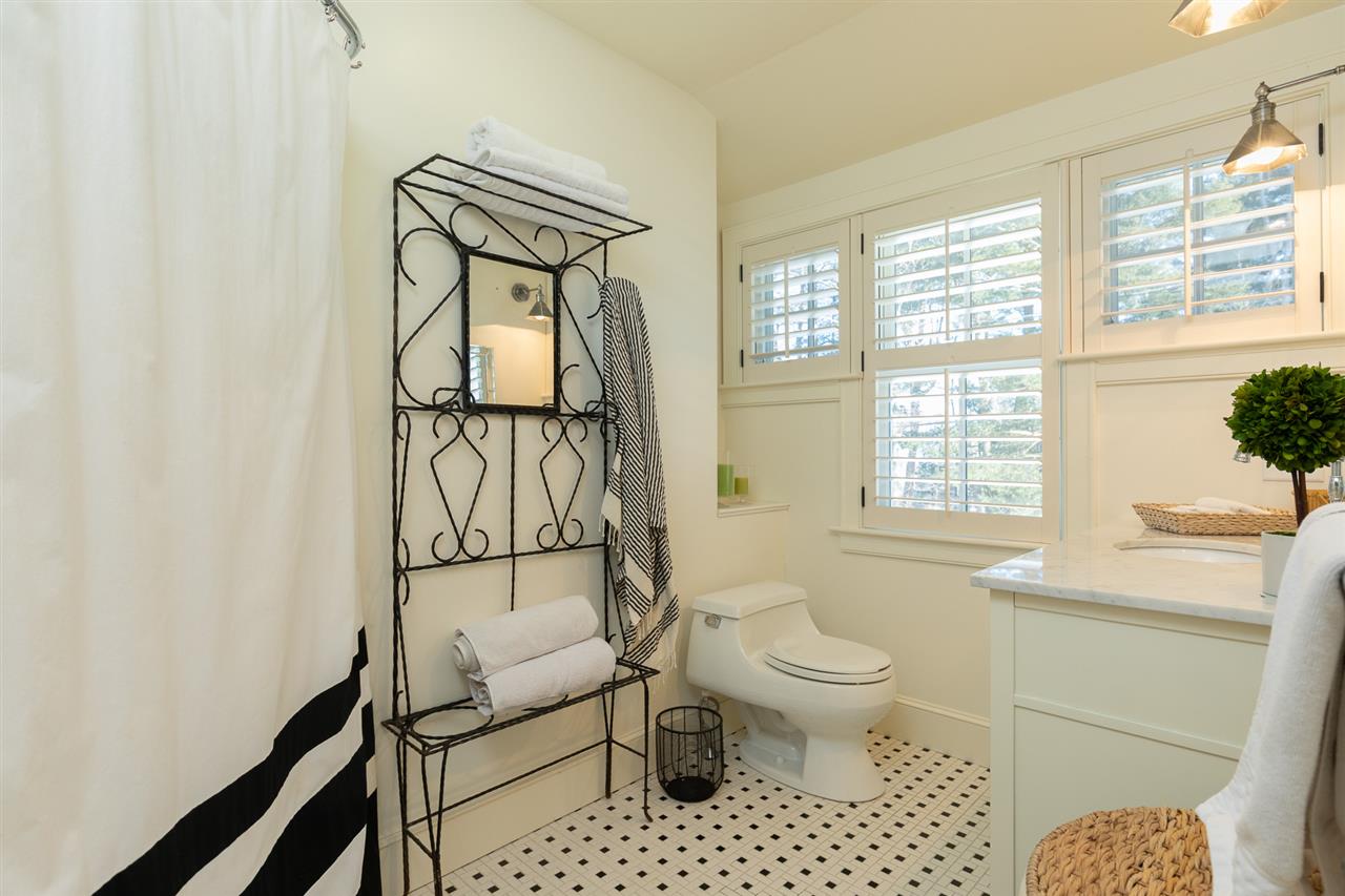 31 Spring Hill Road New Castle, NH 03854 - Photo 36 of 40 Gallery Image 36