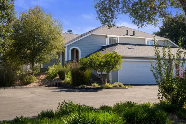 $895,000 | 736 Hillside Drive, Solvang, CA 93463