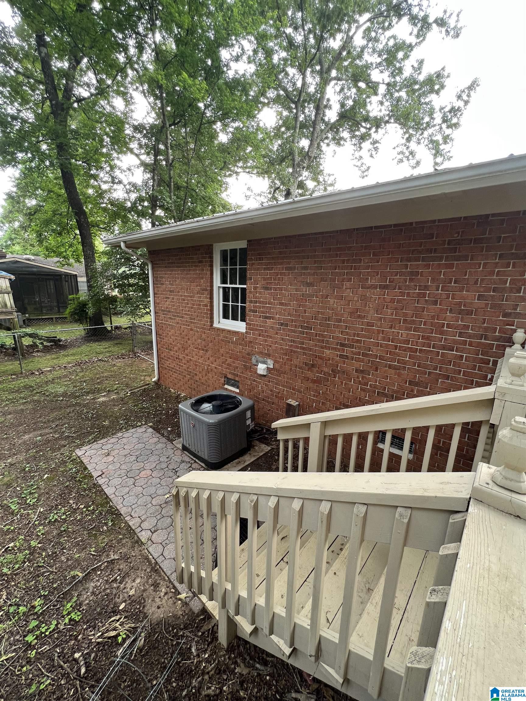 715 Hilton Road Anniston, AL 36207 - Photo 32 of 35