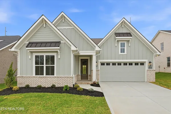 $799,900 | 12711 Red Poppy Drive, Farragut, TN 37934