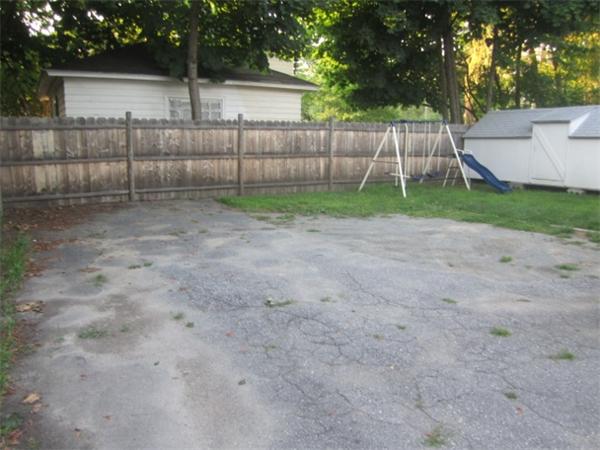 88 Larchwood Road Methuen, MA 01844 - Photo 11 of 21 Gallery Image 11