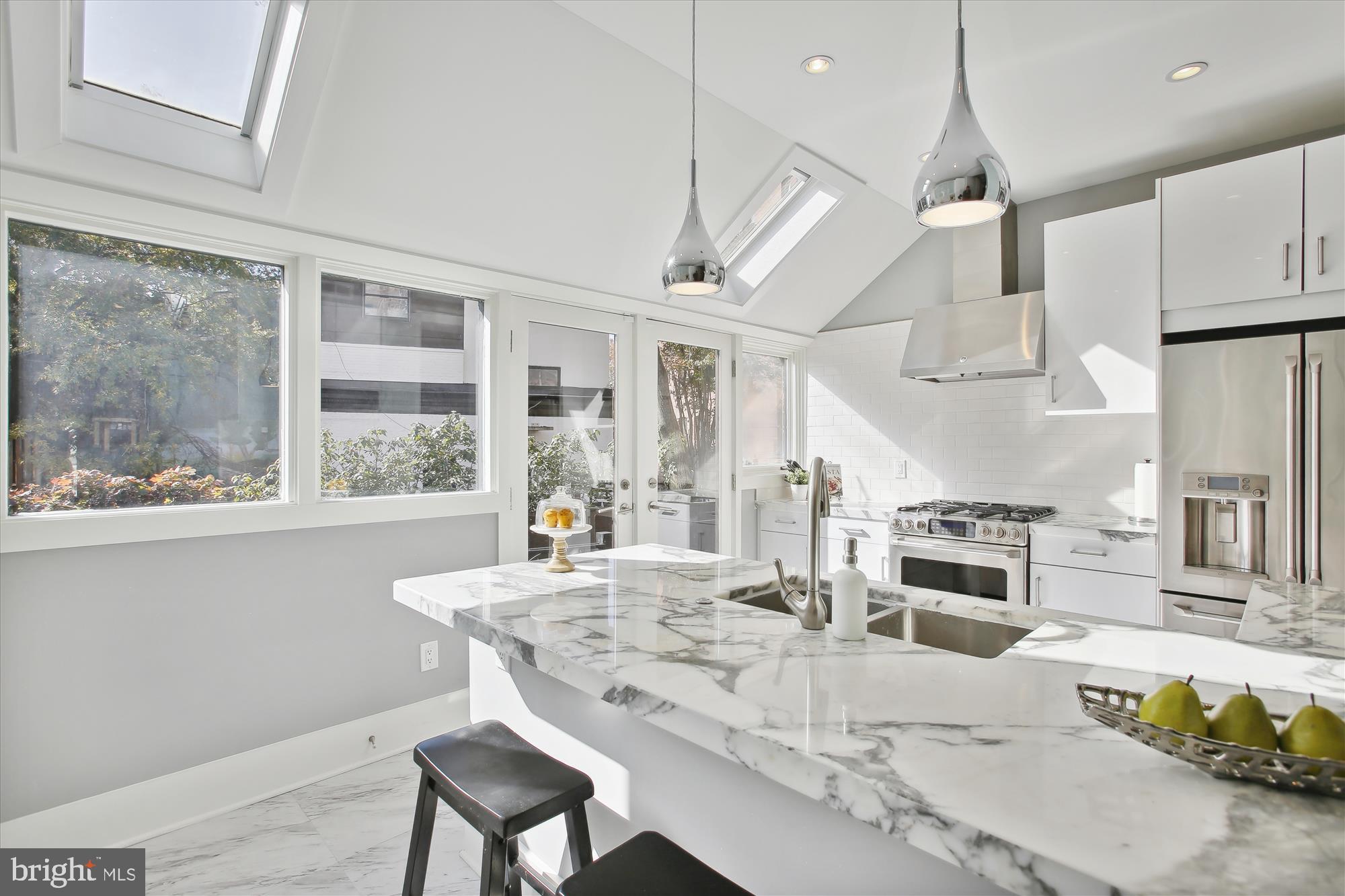 2208 Q Street Northwest Washington, DC 20008 - Photo 12 of 72 Kitchen