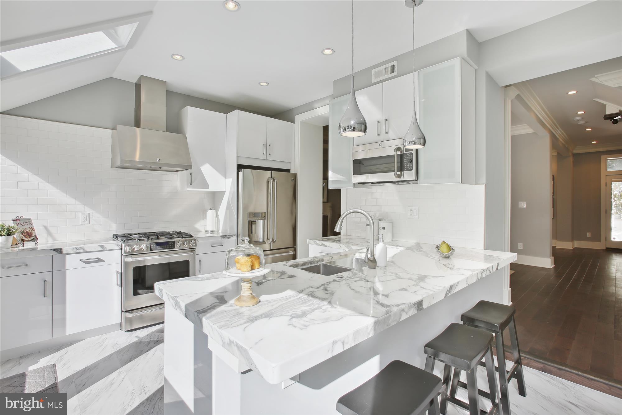 2208 Q Street Northwest Washington, DC 20008 - Photo 14 of 72 Kitchen