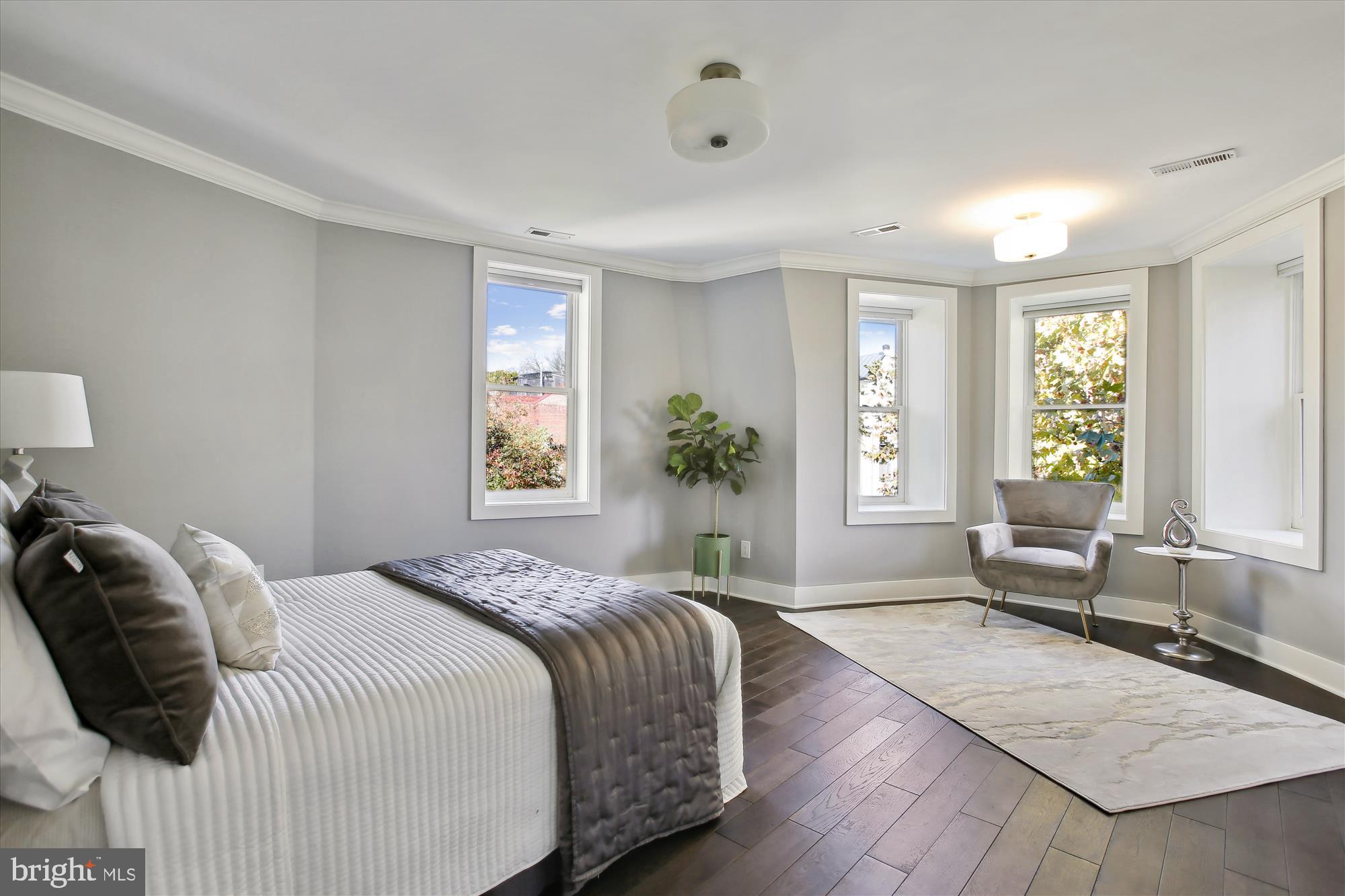 2208 Q Street Northwest Washington, DC 20008 - Photo 28 of 72 Bedroom 3