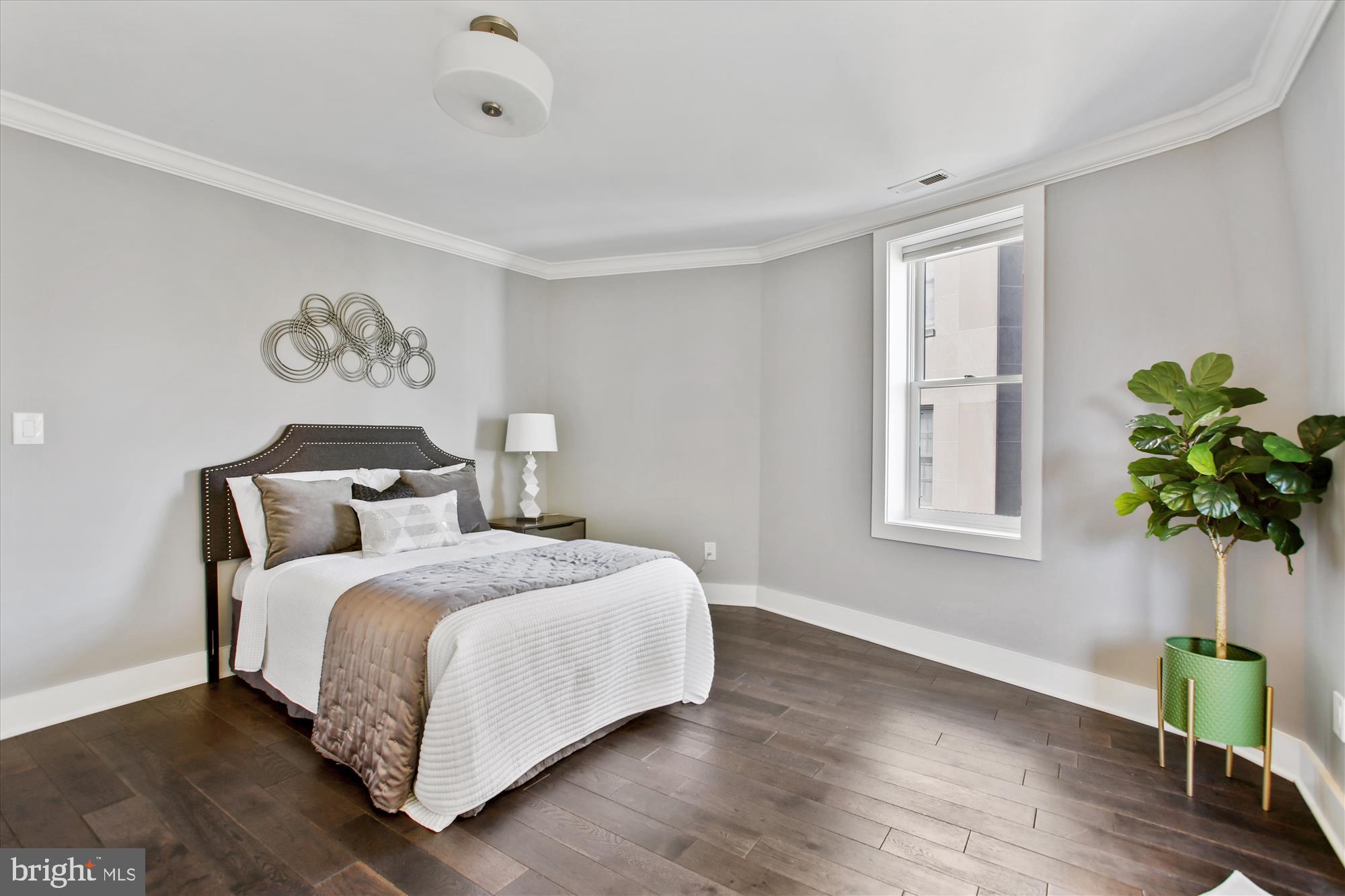 2208 Q Street Northwest Washington, DC 20008 - Photo 29 of 72 Bedroom 3