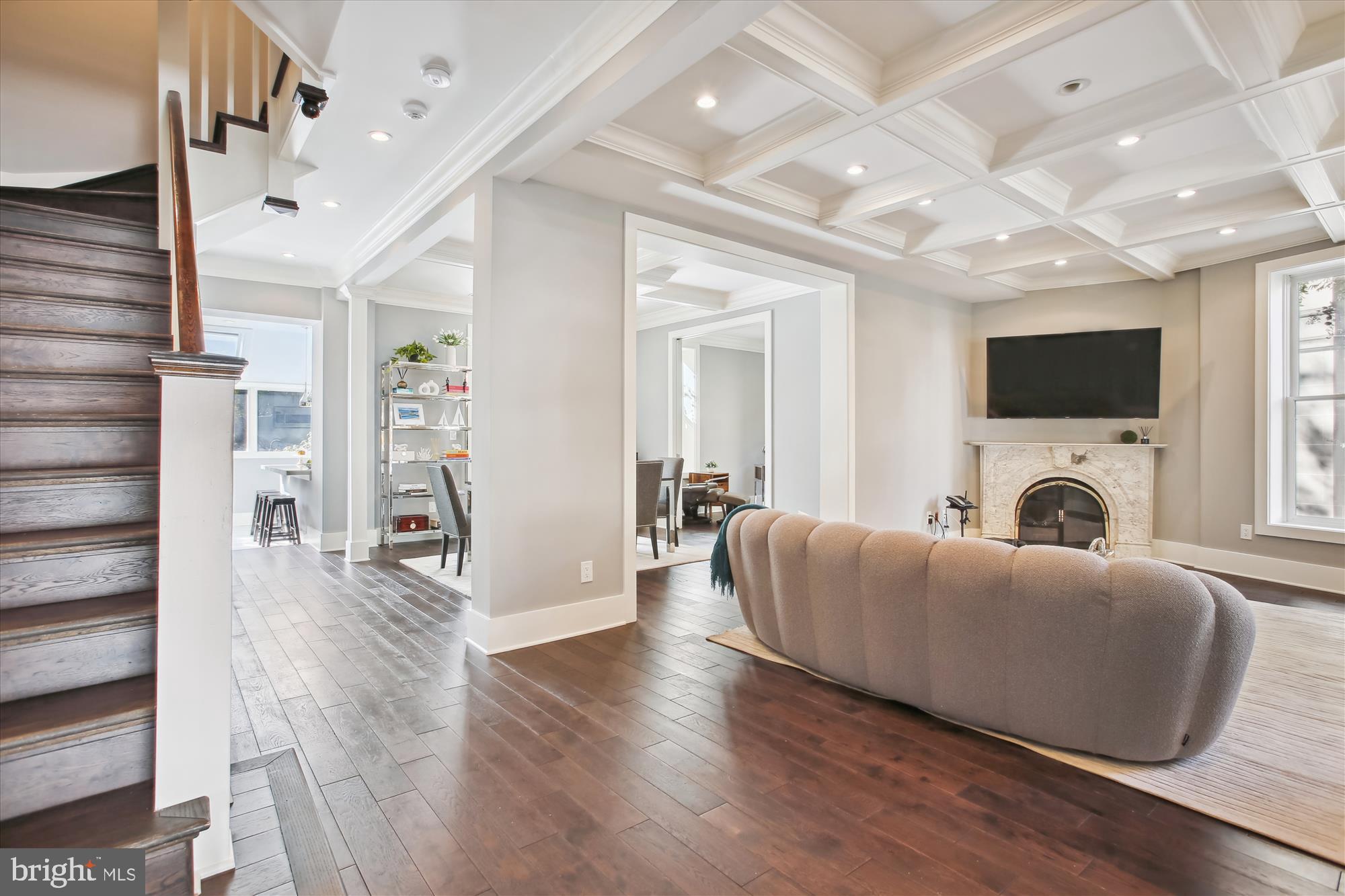 2208 Q Street Northwest Washington, DC 20008 - Photo 4 of 72 Foyer