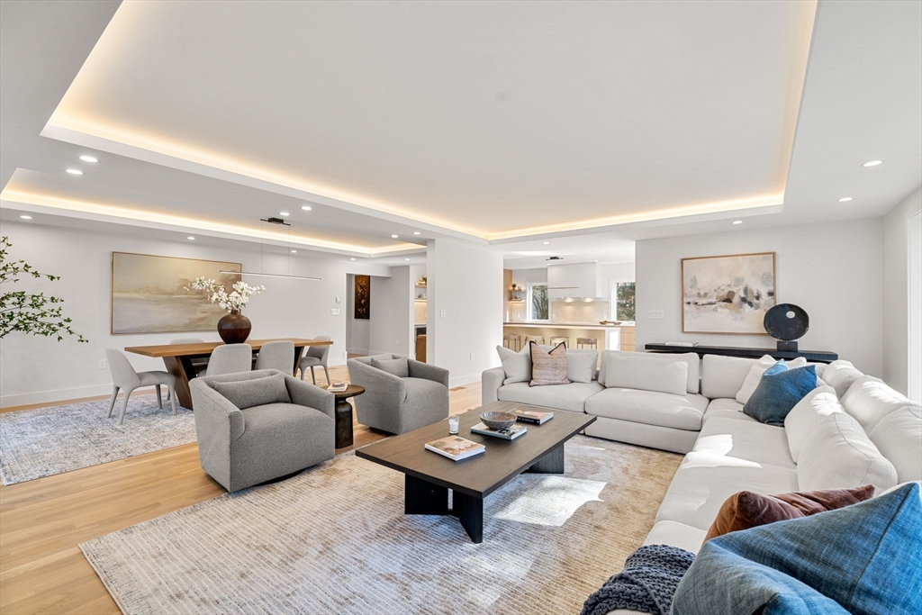 873 Chestnut Street Newton, MA 02468 - Photo 15 of 42