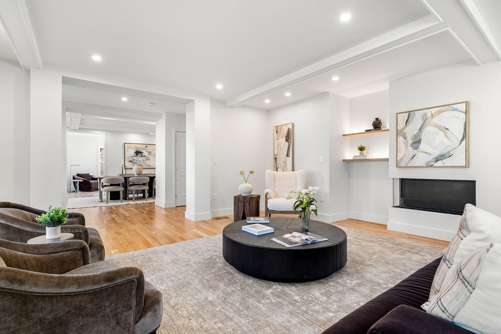 873 Chestnut Street Newton, MA 02468 - Photo 23 of 42