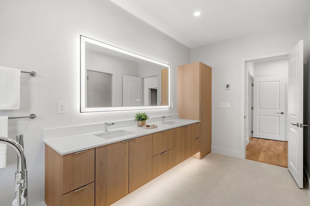 873 Chestnut Street Newton, MA 02468 - Photo 32 of 42