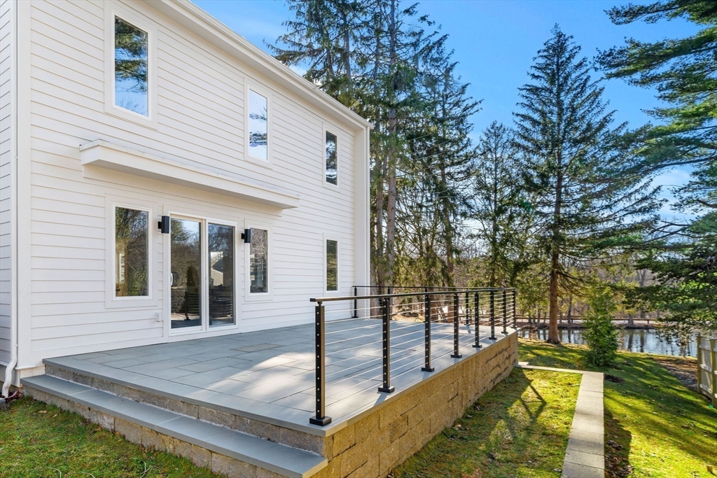 873 Chestnut Street Newton, MA 02468 - Photo 36 of 42